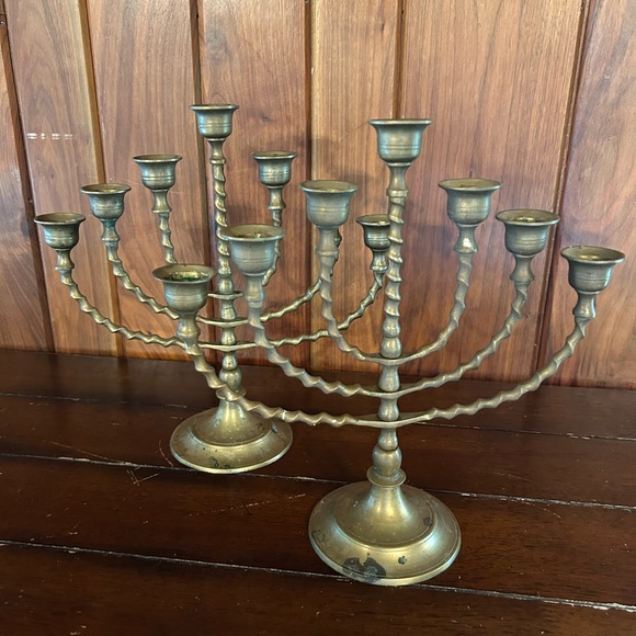 Vintage brass swivel arm Hanukkah thanksgiving